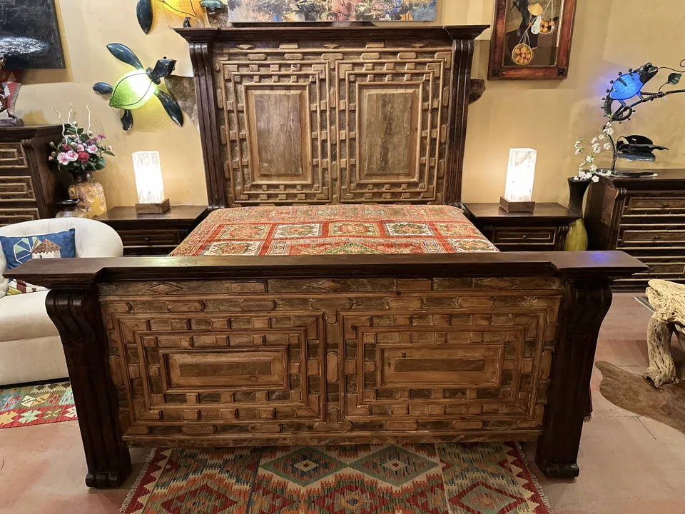 Rustic Escalon Bed