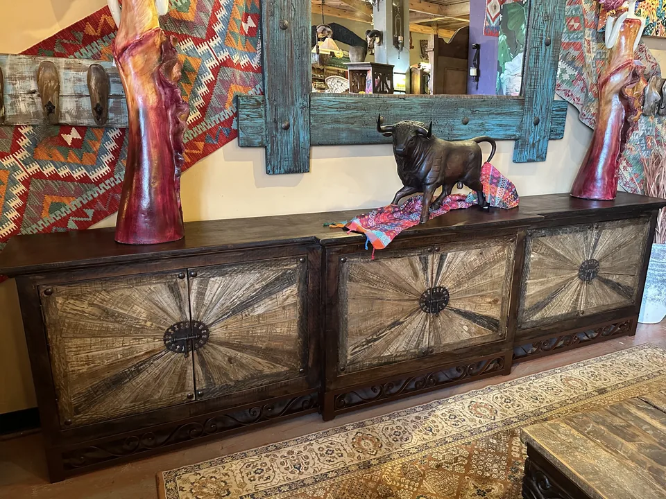 Starburst XXL Buffet Iron Base