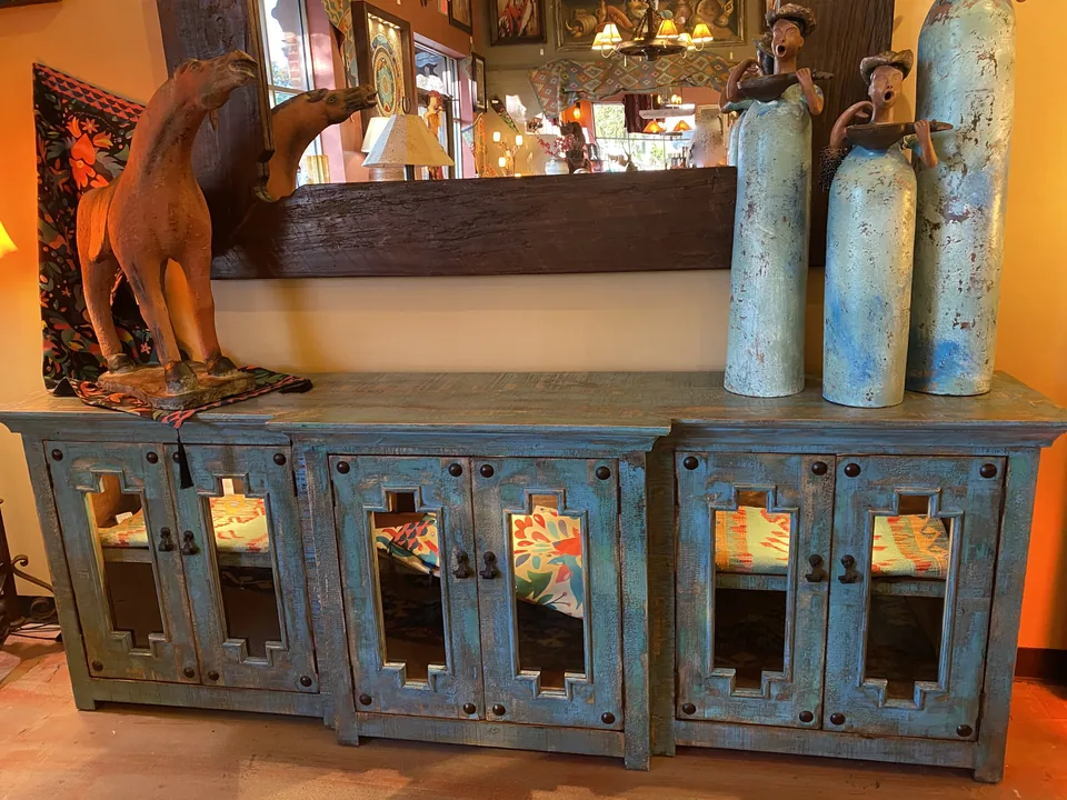 Blue Wash Buffet