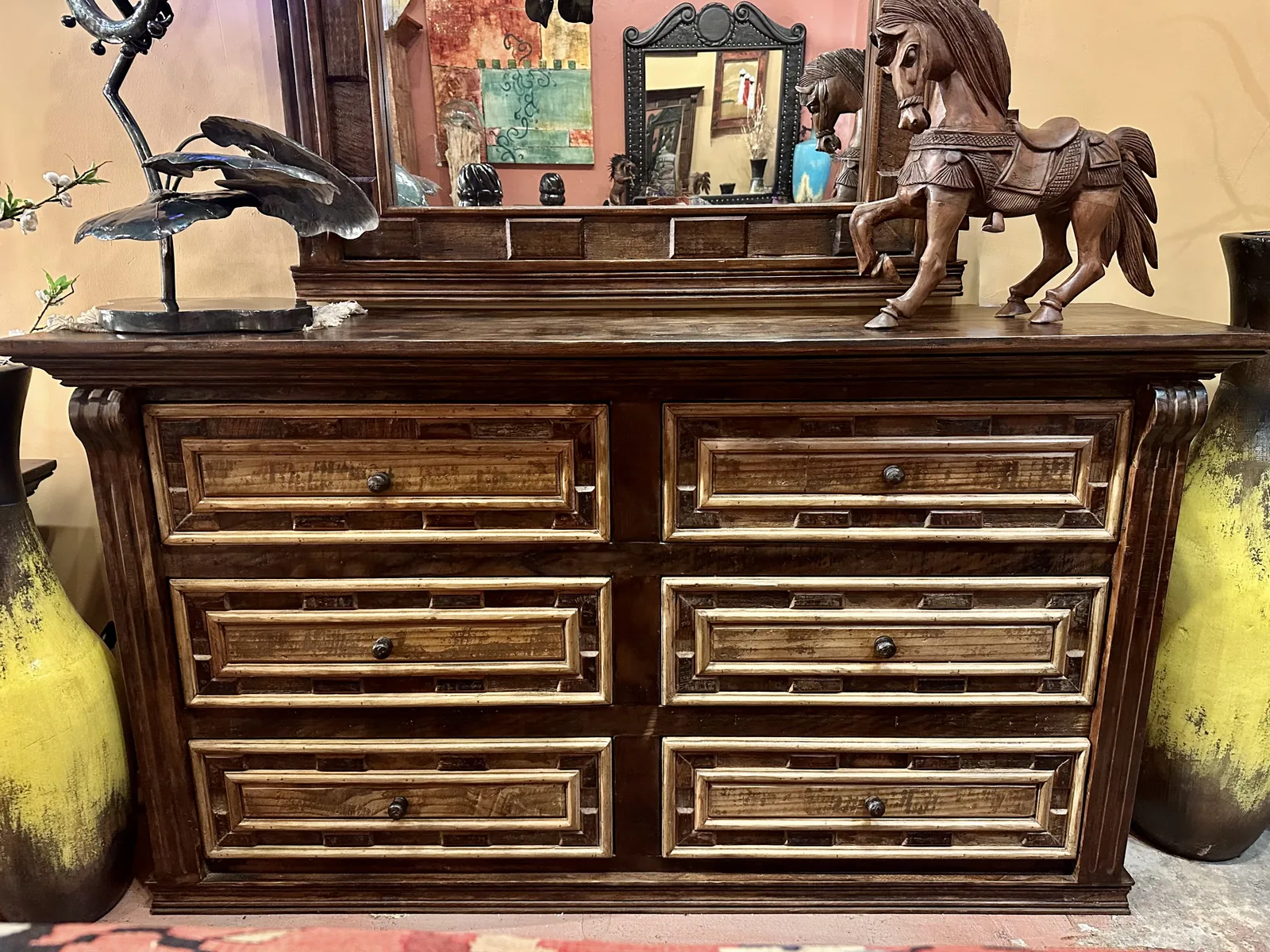 Escalon Dresser