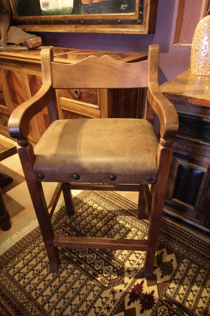Mesquite Pépé Barstool