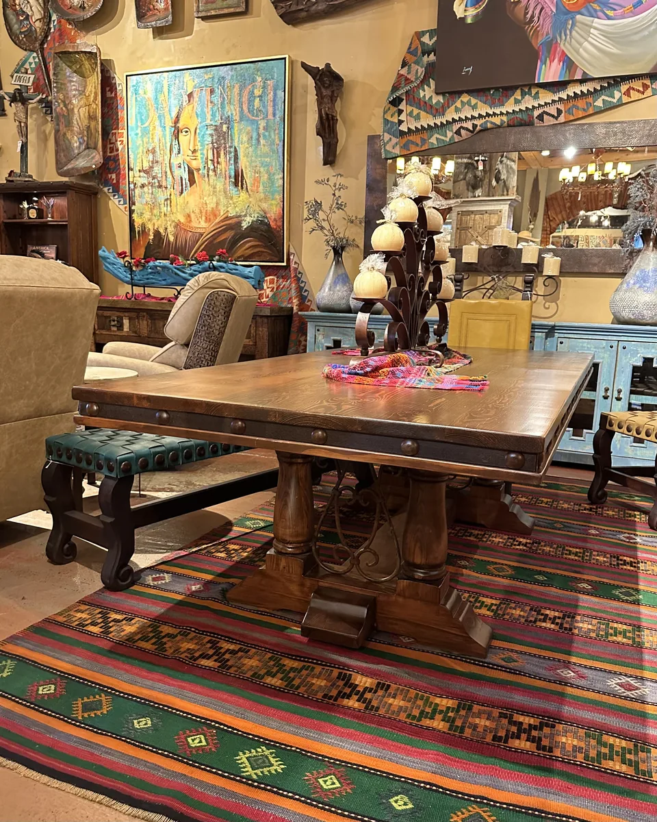 Cholula Smooth Top Table