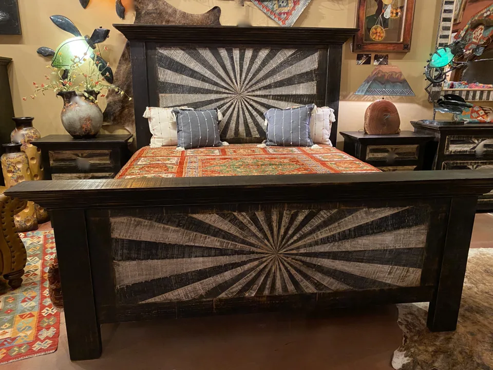 Starburst Bed in Black Wash