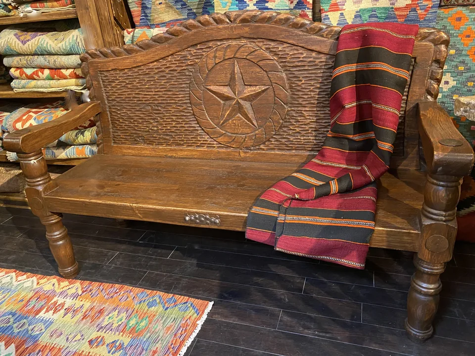 Texas Star Wormwood Bench