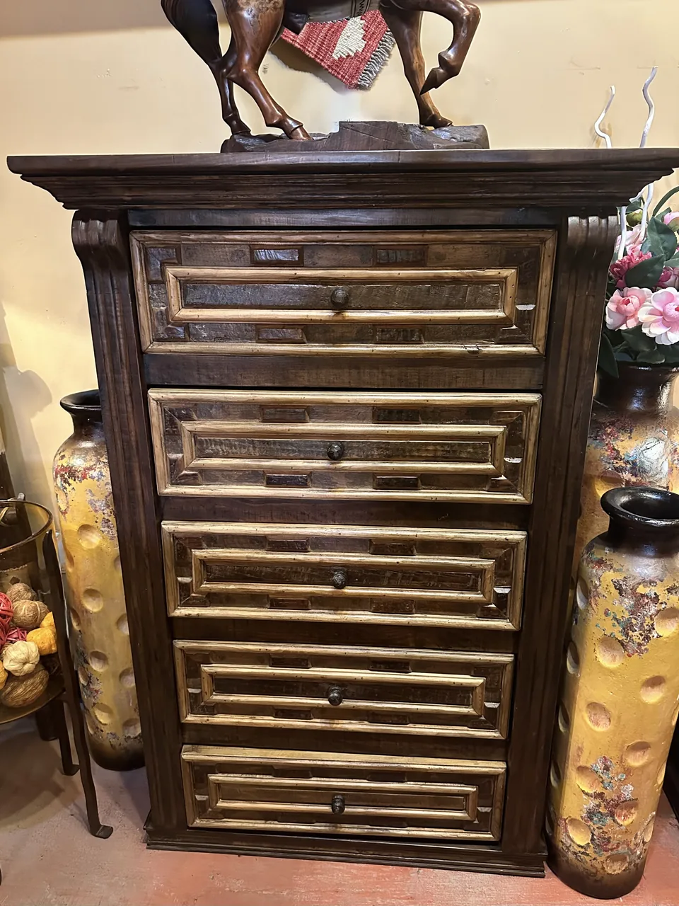 Escalon Tallboy