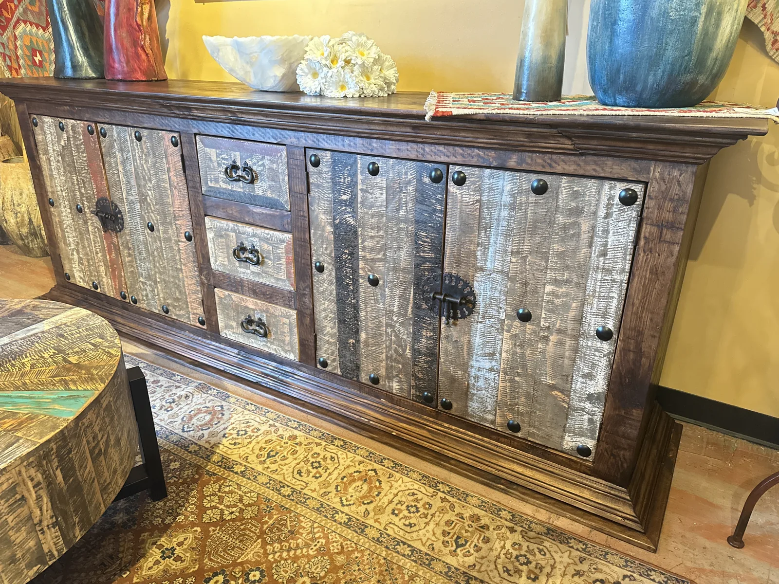 Brown Wash Chameleon XL Buffet