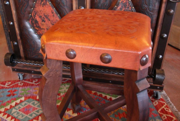 Argentina Tooled Leather Stool in Red Inlgès