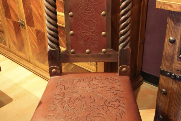 Rey Salomón Tooled Leather Chair in Red Guinda (doable in other color)