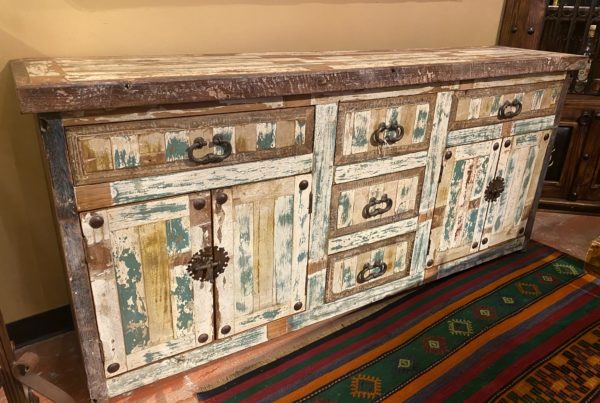 Chameleon Buffet in Distressed White