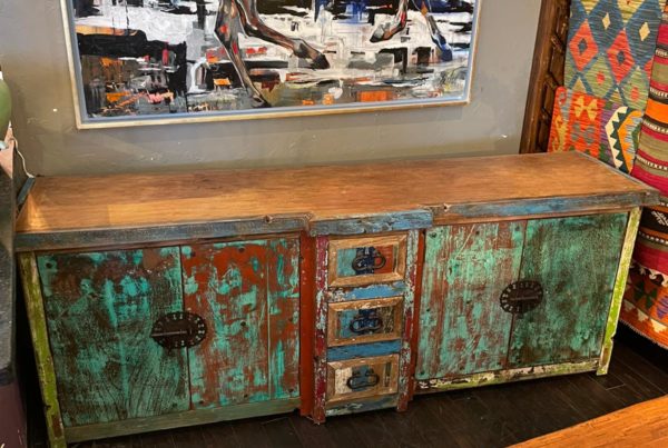 7Ft Chameleon Buffet