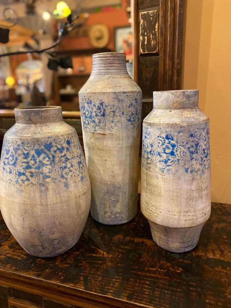 Blue Vintage Set of 3 Vases