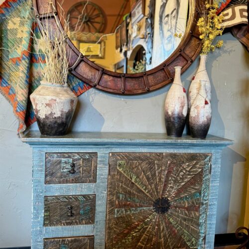 Small Blue Wash Pie Buffet