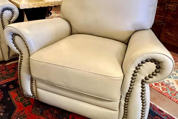 "The Look" Recliner in Cream