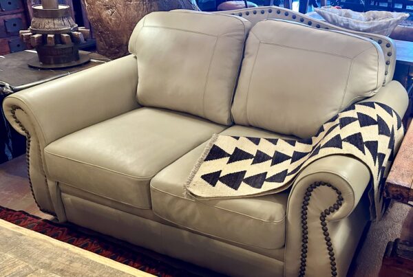 "The Look" Loveseat in Cream