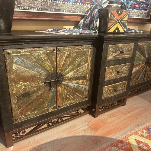 Color Pie Buffet Iron Base