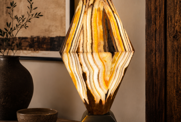 Iconic Onyx Lamp